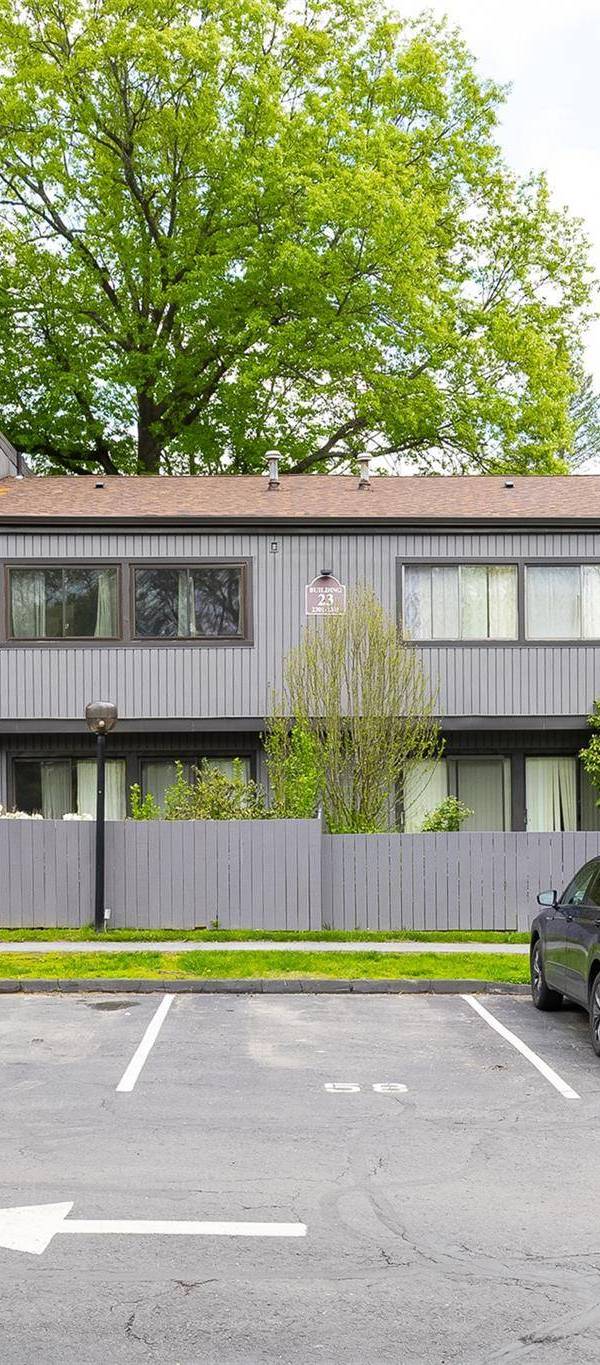 2 Bedroom Home for Sale in Poughkeepsie - New York - USA