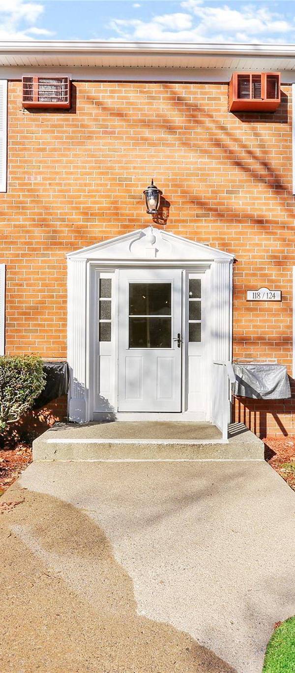 Apartamento con 2 Dormitorios en Venta en Suffern - Nueva York - EE. UU.
