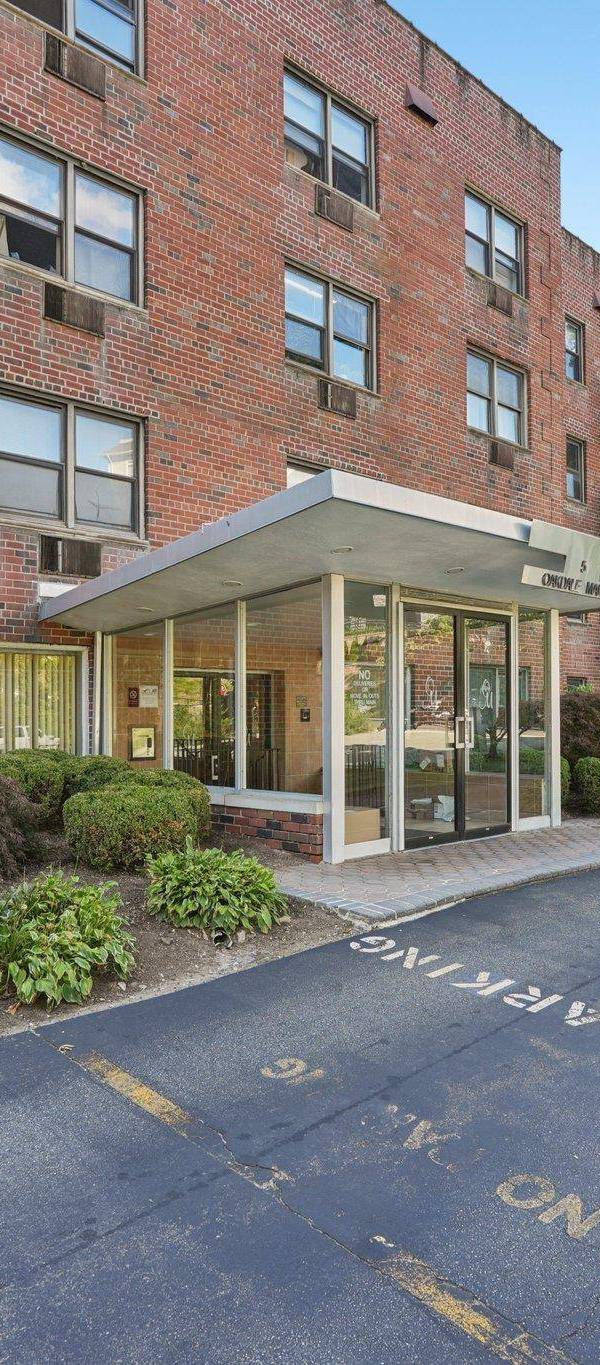 Apartamento con 2 Dormitorios en Venta en Suffern - Nueva York - EE. UU.