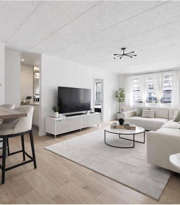 2 Bedroom Home for Sale in Yonkers - New York - USA