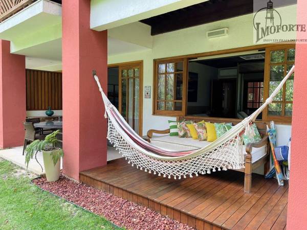 Apartamento com 2 Suítes à Venda em Praia do Forte – Mata de São João – Bahia – Brasil