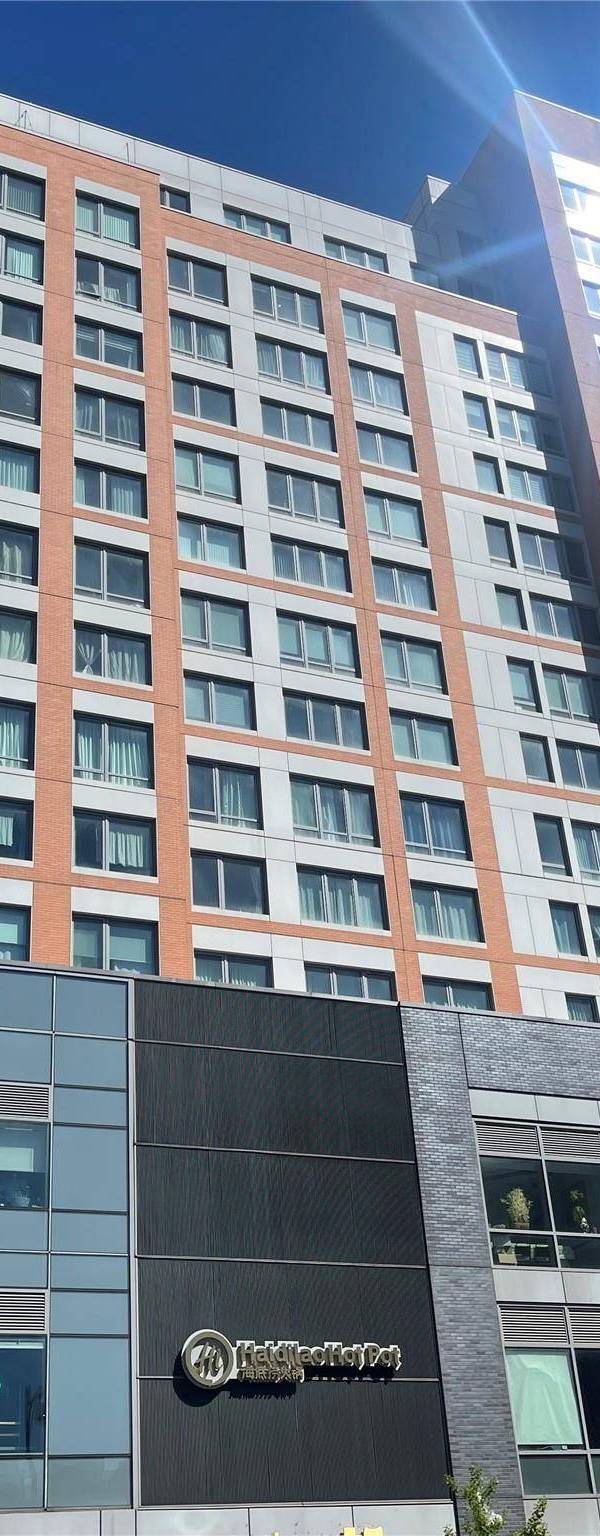 Apartamento com 3 Quartos à Venda em Flushing - Nova Iorque - EUA