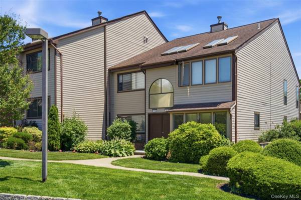 Apartamento com 3 Quartos à Venda em Glen Head - Nova Iorque - EUA