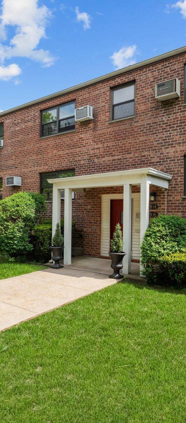 Apartamento com 3 Quartos à Venda em Howard Beach - Nova Iorque - EUA
