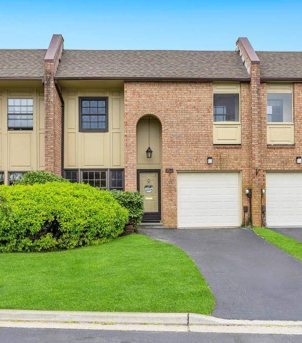 Apartamento com 3 Quartos à Venda em Massapequa Park - Nova Iorque - EUA