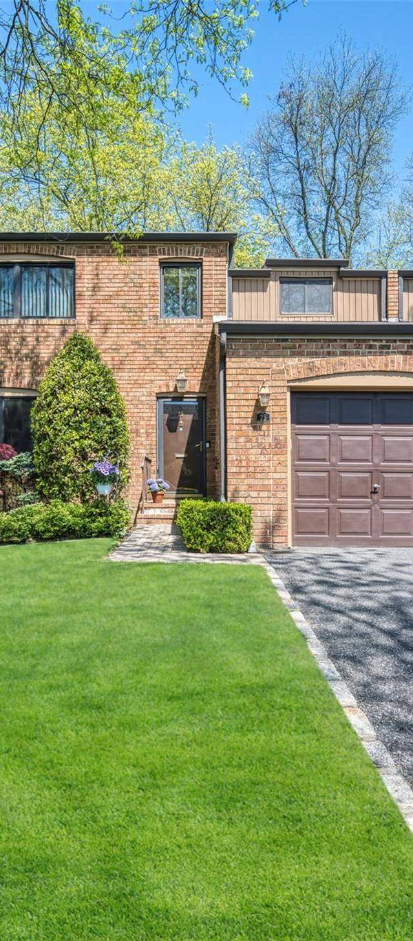 Apartamento de 3 Dormitorios en Venta en North Hills - Nueva York - EE. UU.