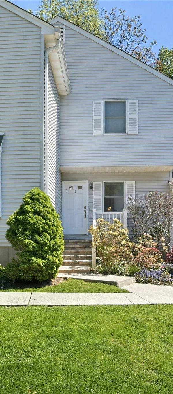 Apartamento com 3 Quartos à Venda em Port Jefferson - Nova Iorque - EUA
