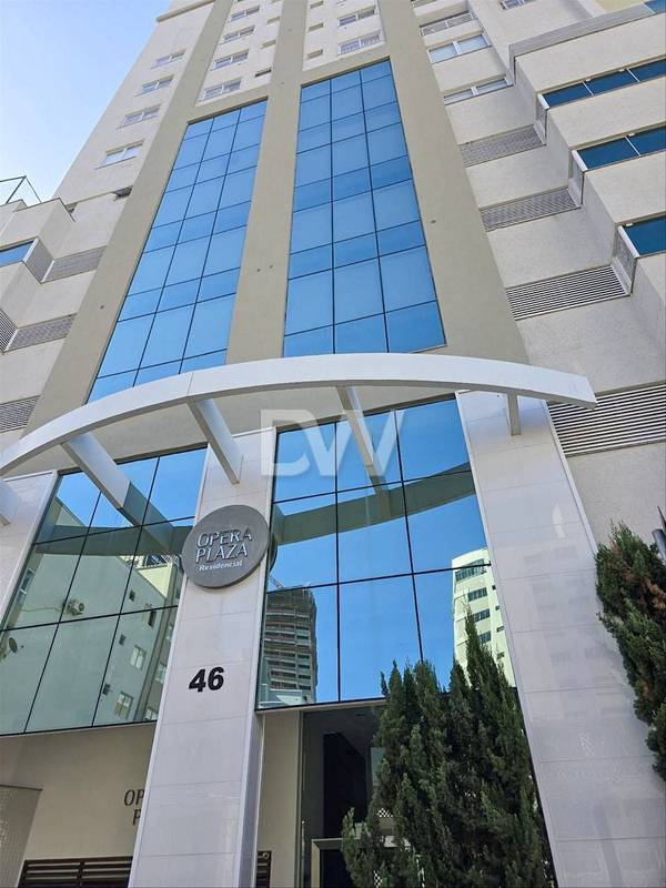 Appartement 3 Suites à Vendre à Balneário Camboriú - Santa Catarina - Brésil