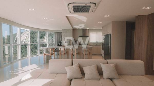 Appartement 4 Suites à Vendre à Balneário Camboriú - Santa Catarina - Brésil