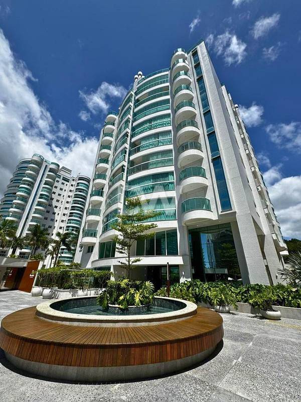 Apartamento com 4 Suítes à Venda em Itajaí - Santa Catarina - Brasil