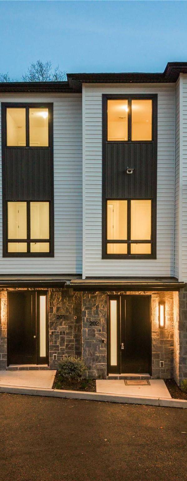 Apartamento de 9 Dormitorios en Venta en Spring Valley - Nueva York - EE. UU.