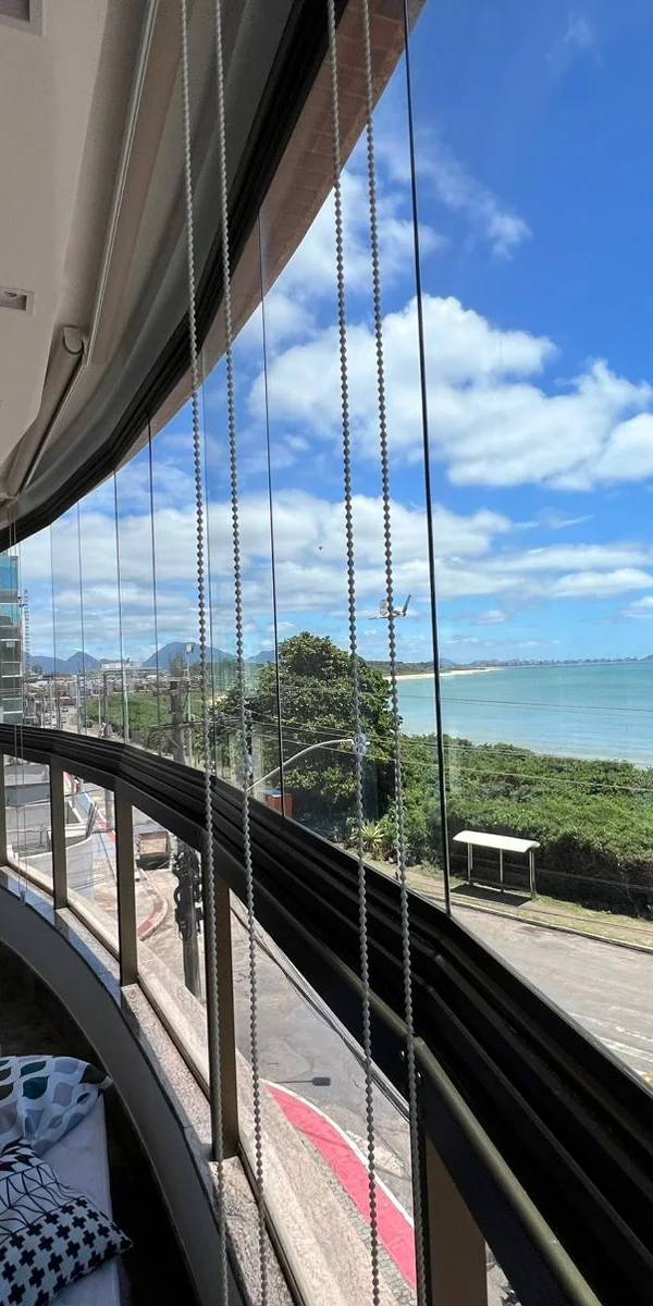 Apartamento de 3 Dormitorios en Venta en Enseada Azul – Guarapari – ES