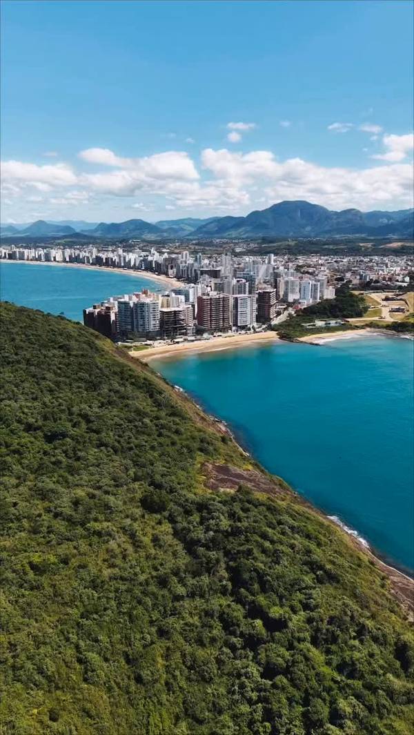 Apartamento de 3 Quartos à Venda na Praia do Morro – Guarapari – ES