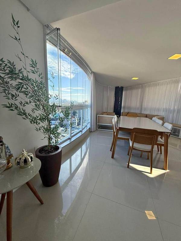 Apartamento de 3 Quartos à Venda no Centro – Guarapari – ES
