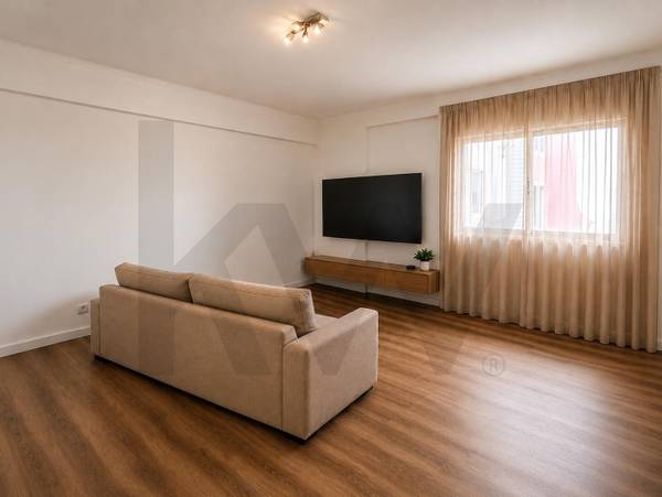 Apartamento T0 à Venda em Agualva-Cacém - Lisboa - Portugal