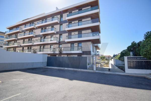 Apartamento T1 à Venda em Carcavelos - Lisboa - Portugal