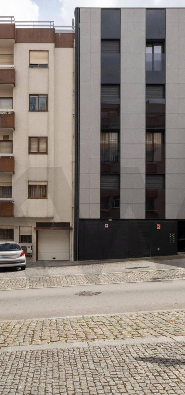 Apartamento T1 à Venda em Vila Nova De Gaia - Porto - Portugal