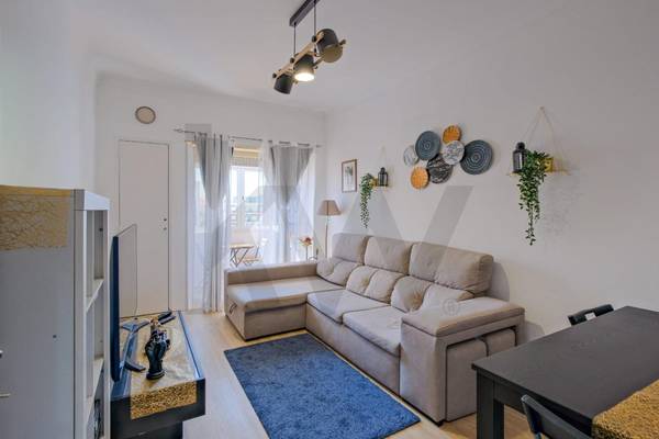 Apartamento T2 à Venda em Agualva-Cacém - Lisboa - Portugal