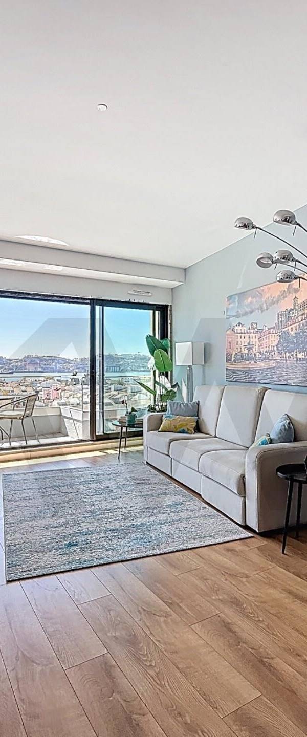 Apartamento T2 à Venda em Ajuda - Lisboa - Portugal