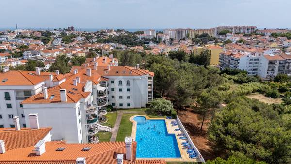 Apartamento T2 à Venda em Alcabideche - Lisboa - Portugal