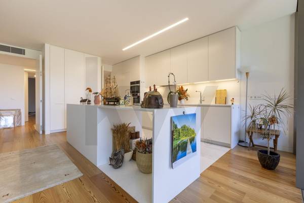 Apartamento T2 à Venda em Cascais - Lisboa - Portugal