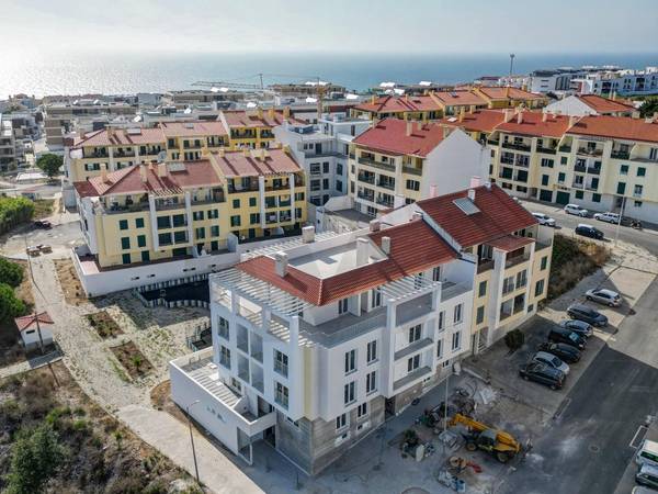Appartement T2 à Vendre sur Plan à Ericeira, Portugal