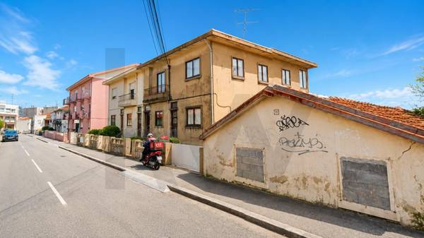 Apartamento T2 à Venda em Matosinhos - Porto - Portugal