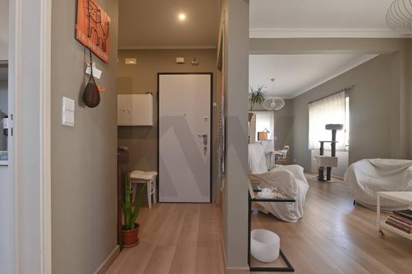 Apartamento T2 à Venda em Parede - Lisboa - Portugal