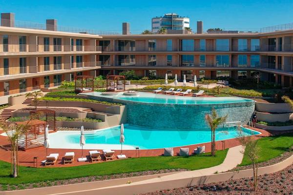 Apartamento T2 à Venda em Quarteira - Algarve - Portugal