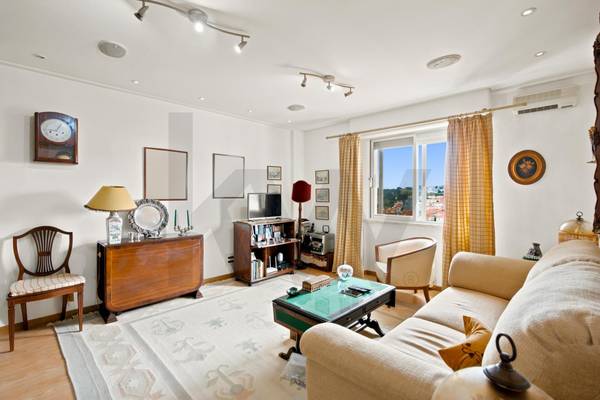 2 Bedroom Home for Sale in Queluz - Lisbon - Portugal