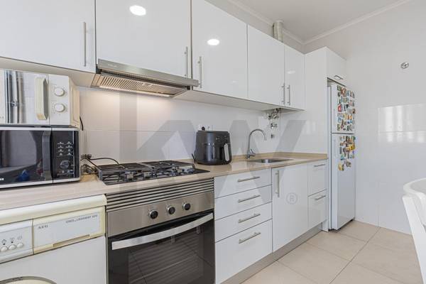 Appartement T2 à Vendre à Seixal, Portugal