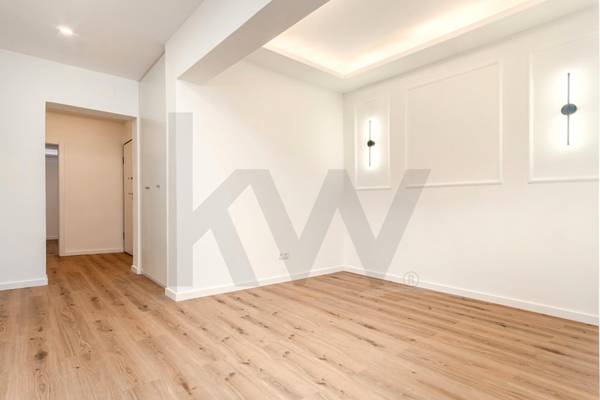 Apartamento T2 à Venda em Setúbal - Portugal