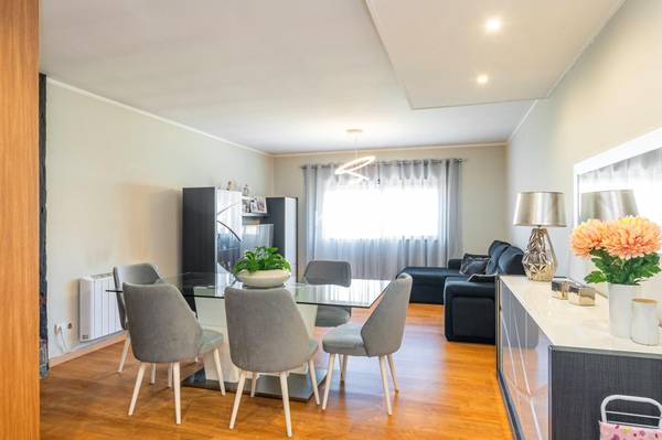 Apartamento T2 à Venda em Vila Nova de Gaia