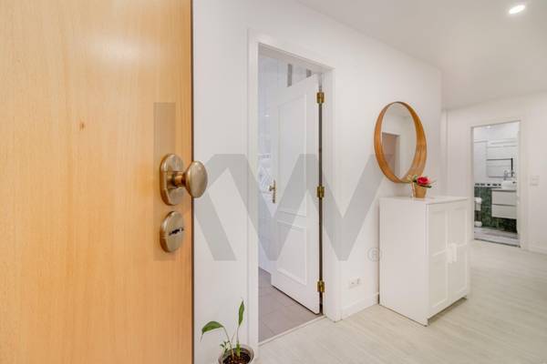Apartamento T3 à Venda em Almada - Setúbal - Portugal