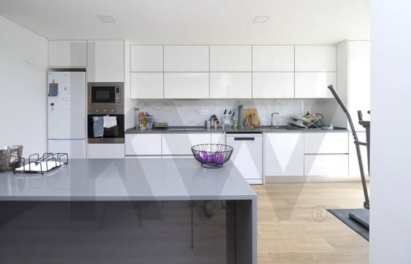 Apartamento T3 à Venda em Almada - Setúbal - Portugal