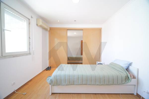 Apartamento T3 à Venda em Barreiro - Setúbal - Portugal