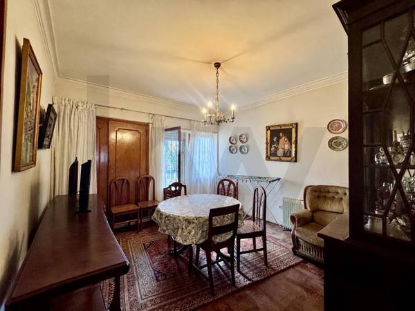 Apartamento T3 à Venda em Carcavelos - Lisboa - Portugal