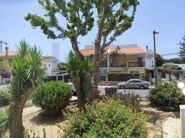 Apartamento T3 à Venda em Carcavelos - Lisboa - Portugal