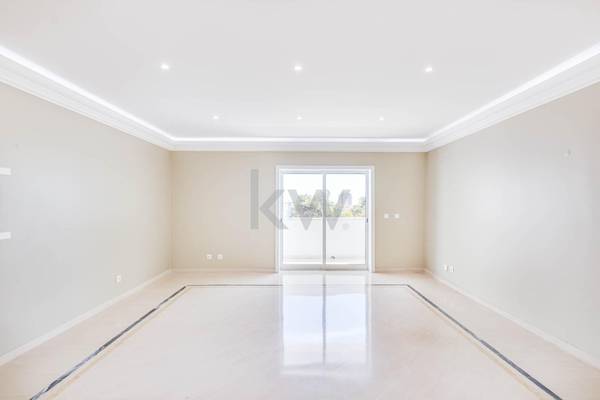 Apartamento T3 à Venda em Cascais - Lisboa - Portugal