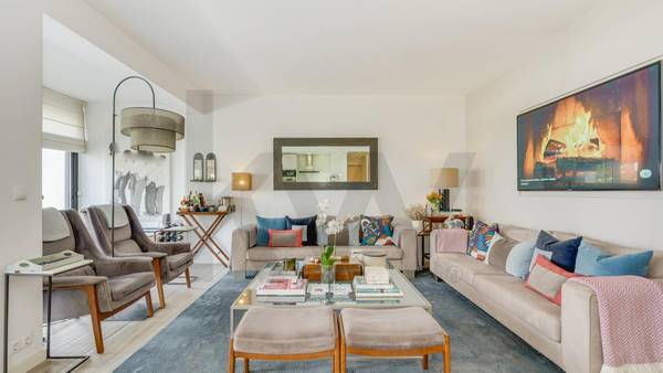 Apartamento T3 à Venda em Cascais - Lisboa - Portugal