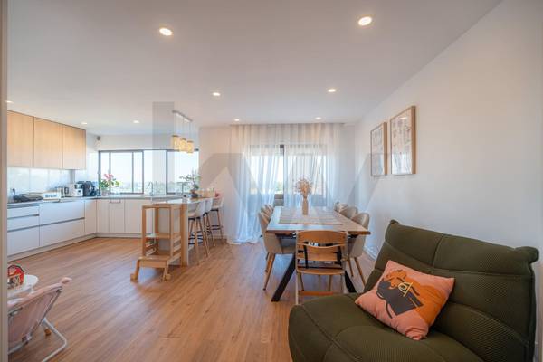 Apartamento T3 à Venda em Coimbra - Coimbra - Portugal