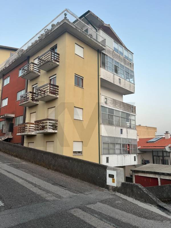 Apartamento T3 à Venda em Coimbra - Coimbra - Portugal