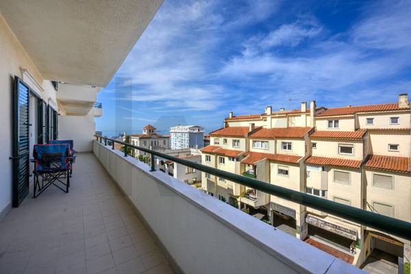 Apartamento T3 à Venda em Estoril - Lisboa - Portugal