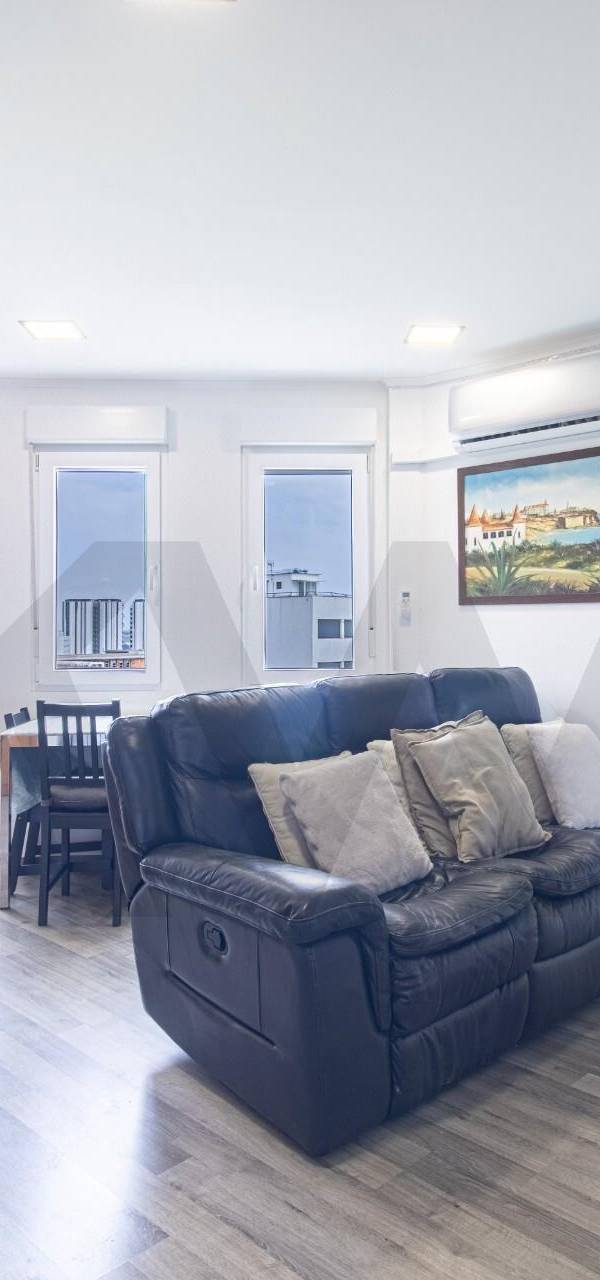 Apartamento de 3 Dormitorios en Venta en Lisboa - Portugal