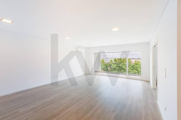 Apartamento T3 à Venda em Montijo - Setúbal - Portugal