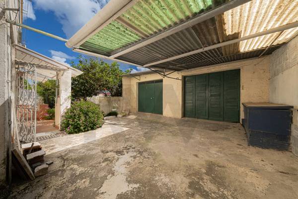 Appartement T3 à Vendre à Seixal, Portugal