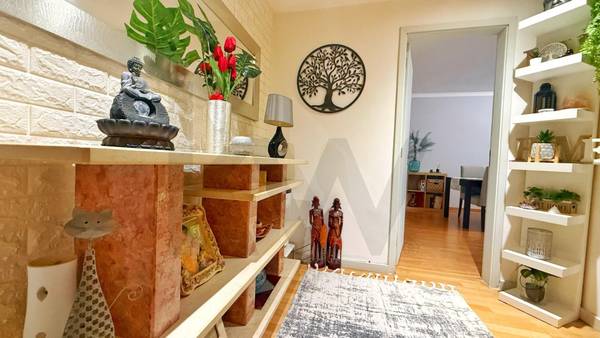 Appartement T3 à Vendre à Seixal, Portugal