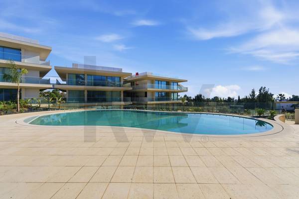Apartamento T4 à Venda em Carvoeiro - Algarve - Portugal