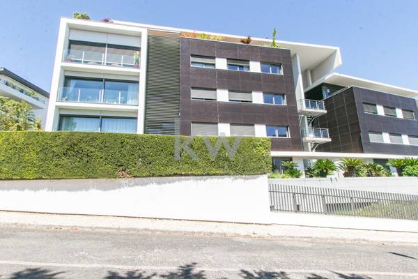 Apartamento T4 à Venda em Cascais - Lisboa - Portugal