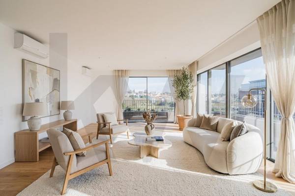 Apartamento T4 à Venda em Matosinhos - Porto - Portugal